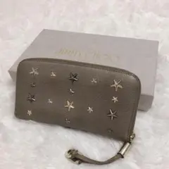 【希少】ジミーチュウ ラウンドジップ 長財布 スタッズ 箱付き