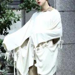 FUMIKA UCHIDA PADDING PONCHO フミカウチダ　ポンチョ FUMIKA UCHIDA PADDING PONCHO フミカウチダ ポンチョ