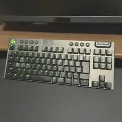 Logicool ゲーミングキーボード G913 TKL (赤軸)