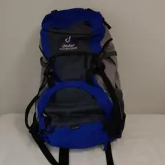 Item thumbnail for item d026d147-bdfc-4f24-b160-53c5ab58c6eb