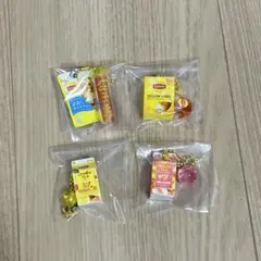 リプトン　ミニチュアチャーム＆グミ
