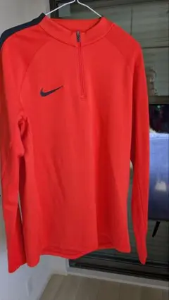 NIKEトレーニングウェア上衣