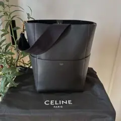 Item thumbnail for item 4b2da5fc-13f4-4791-8f15-6f0f106b8240