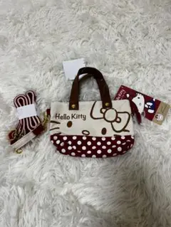 (新品未使用品)ハローキティータグ付きポシェット 赤と白のドットバック