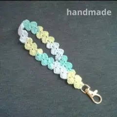 ハンドストラップ　スマホ　携帯　ハンドメイド　ゆめかわ　スマホストラップ　黄色
