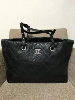 11日までの限定出品!極美品⭐︎CHANEL シャネル オンザロード トート