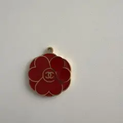 新品未使用　CHANELカメリアチャーム