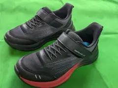 biofitterスニーカー 黒赤 サイズ22.5マジックテープ付き