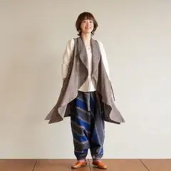 【うさとの服】✨新品未使用✨白色ベスト素材麻 2025年最新】うさとジレの人気アイテム - メルカリ