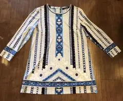 レオナール トップス