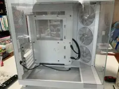 NZXT H6 Flow ARGBファン付き