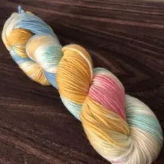 キャンディカラーグラデーションウールヤーン100ｇ