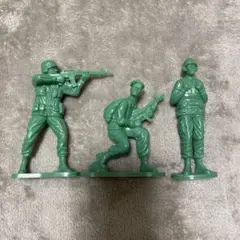 兵隊　緑　フィギュア