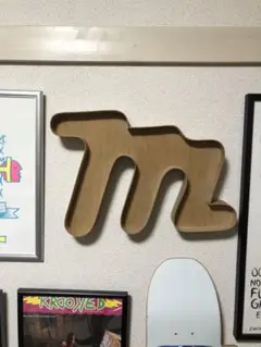M&M壁掛け　大M