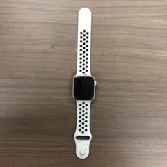 Apple Watch SE 第二世代 40mm GPS モデル IDd148