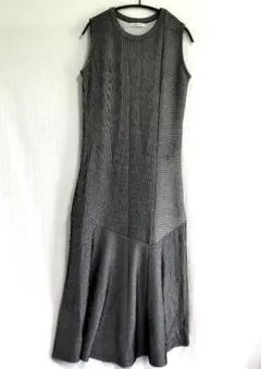 Item thumbnail for item b7112f37-92d5-4ce7-bad9-95dcd106c8c0