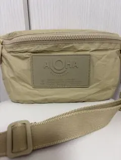Aloha collectionベージュ ボディバッグ 未使用