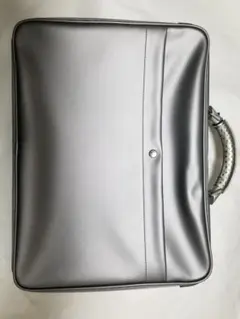 Y'SACCS シルバーグレー バッグ