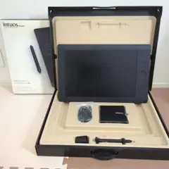 intuos5 PTH-850/K ペンタブレット本体 Amazon.com: Wacom Intuos5 Touch Large Pen Tablet (PTH850)