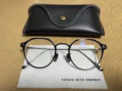 TAYLOR WITH RESPECT　diadema