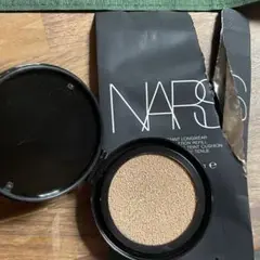 NARS ナチュラルラディアントロングウェア ファンデーション 5880