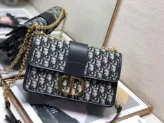 クリスチャン ディオール