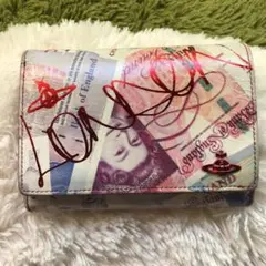 Vivienne Westwood2折財布 ポンド紙幣プリント柄