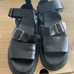 Dr. Martens Gryphon ブラック サンダル UK5