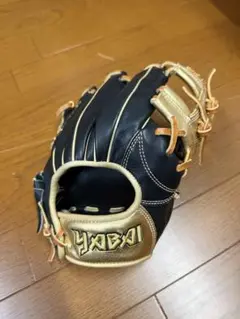 ヤバイ 硬式グローブ 黒金