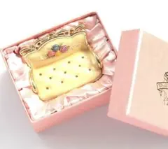 銀座ピカルス(ピィアース) ミニチュア　ジュエリーボックス