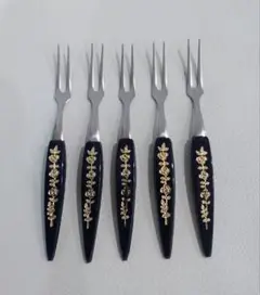 Item thumbnail for item f4d8d1e8-e07d-442a-8133-c71f2d48aaf6