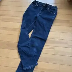 ユニクロ キッズ ジーンズ 140