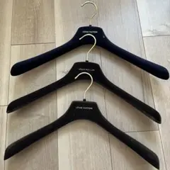 LOUIS VUITTON ベルベットハンガー 3本セット