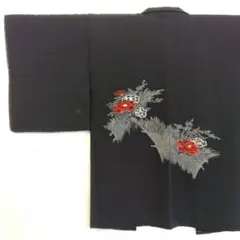 【美品】絵羽織 羽二重 竹垣に牡丹 刺繍 正絹 身丈86 裄65 黒色