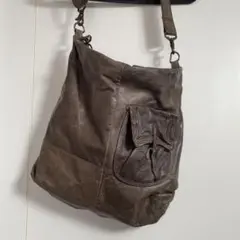 ZER ブラウンレザーショルダーバッグ
