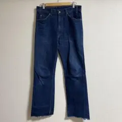 Item thumbnail for item ecbef0b6-8aab-44ba-b8b3-00f511c52f7b