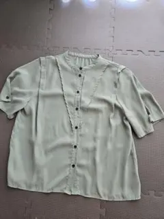 グリーン シフォン 半袖シャツ