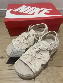 Item thumbnail for item 54657037-9df7-4bde-a96d-03154cb2f8ea