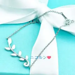 Item thumbnail for item 6860ed7e-8f93-42eb-8a8d-579ae7e4da92