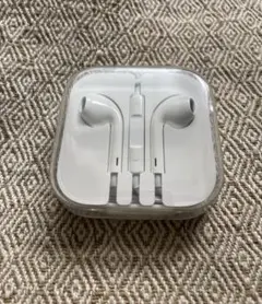 Apple 有線イヤホン 3.5mmジャック ホワイト