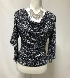 社交ダンス練習着パーティ。胸元ドレープヒョウ柄ドルマントップスドレス