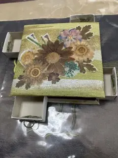 押し花装飾収納ボックス 4つの小箱付きマッチ箱