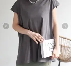 Sakishimatokyo ノースリーブTシャツ