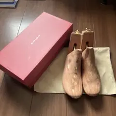 【BRIGA】シューツリー　4足セット Sサイズ（25-25.5cm）中古品 BRIGA】シューツリー 4足セット Sサイズ（25-25.5cm）中古品