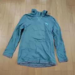 【美品】PUMA　長袖フーディー　パーカー　カットソー　グリーン