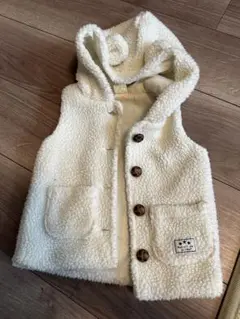 もこもこ　ベスト　95センチ　子供服