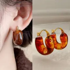 フープピアス ホワイトマーブル ぷっくり 上品