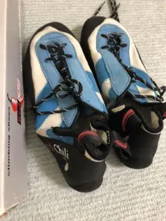 クライミングシューズ