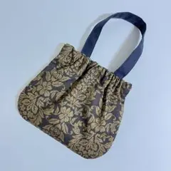 Item thumbnail for item b3688fd7-5c14-43b1-96f2-0f304543ab83