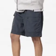 ユニクロ　ハーフパンツ　撥水加工